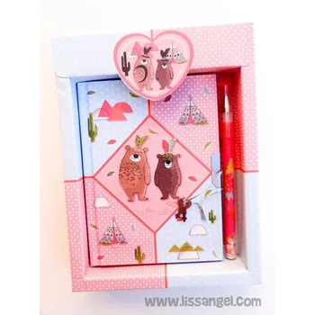 Diary with Key + Pen Apache Bears (A6)
Diary with Key + Pen Apache Bears (A6)