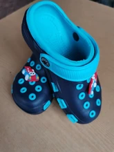 Zapatillas de moda para niños y niñas, calzado para jardín y playa, sandalias de dibujos animados para bebés, sandalias de primavera y verano