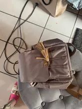 Mochila de moda de Nylon para mujer, mochila escolar con borla antirrobo, bolso de hombro para chicas adolescentes