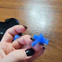 1 par de accesorios de buceo para deportes acuáticos con caja de colección tapones para los oídos impermeables suaves tapones deportivos de silicona para los oídos a prueba de polvo