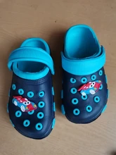 Zapatillas de moda para niños y niñas, calzado para jardín y playa, sandalias de dibujos animados para bebés, sandalias de primavera y verano