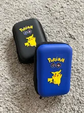 TOMY 50 Uds capacidad Pokemon tarjeta TCG bolsa de almacenamiento de Pokemones juego Pokmon tarjeta de almacenamiento camiseta con caja cargada Lista de Juguetes