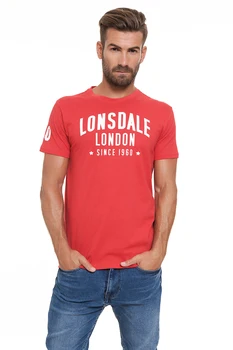 Lonsdale man cotton t shirt in red color with print on chest and arm ideal for the summer 
Lonsdale man cotton t shirt in red color with print on chest and arm ideal for the summer