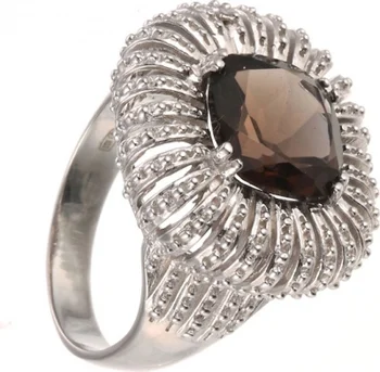 Jay VI ring with 1 раухтопазом made of silver
Jay VI ring with 1 раухтопазом made of silver