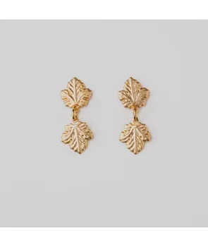 Gold leaf reflex earrings
Gold leaf reflex earrings