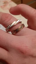 Spark-anillo de compromiso de titanio para mujer y hombre, sortija de boda con grabado de onda dorada, regalo de joyería