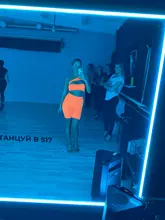 Kliou-Conjunto de dos piezas de color neón para mujer, con apertura top corto, pantalones cortos elásticos de cintura alta, chándal de verano