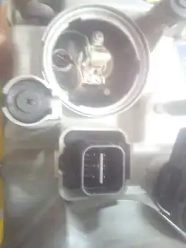 206230 Right headlight Hyundai Trajet (fo) *
206230 Right headlight Hyundai Trajet (fo) *