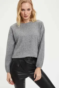 DeFacto WomanLongSleeveT-Shirt-N5388AZ19WN 
DeFacto WomanLongSleeveT-Shirt-N5388AZ19WN