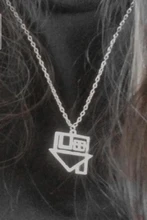 MQCHUN-collar de acero inoxidable para hombres y mujeres, banda de Rock, velo negro, collares de novias, novia, BVB Merch, Logo FOB, regalo para fanáticos