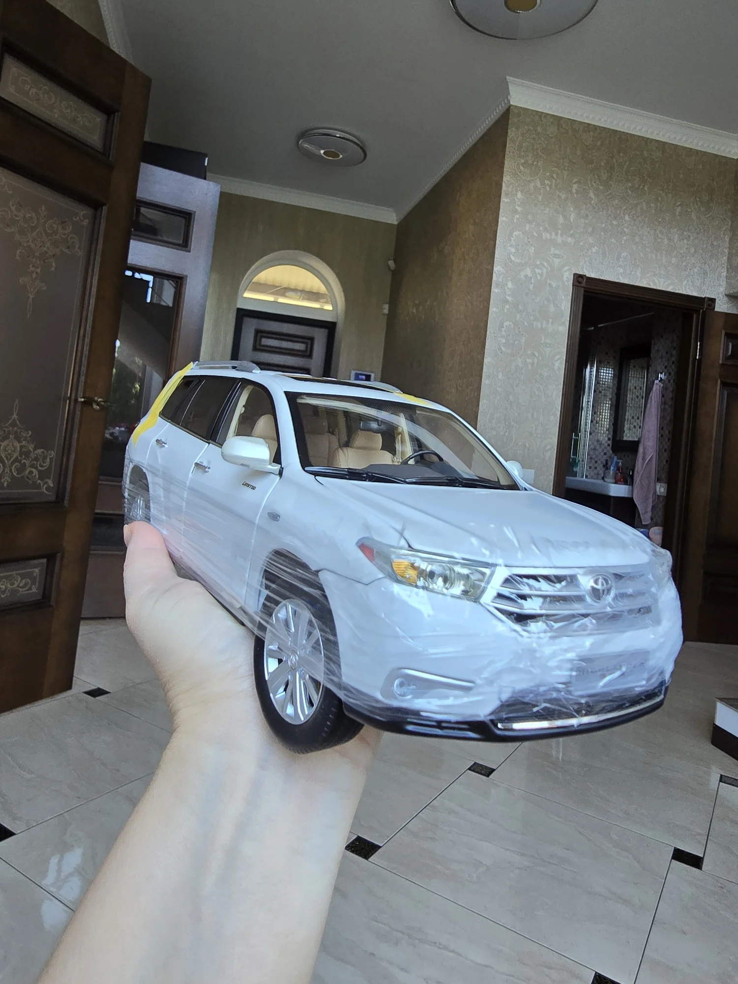 Металлическая модель Toyota Highlander 1:18 | AliExpress