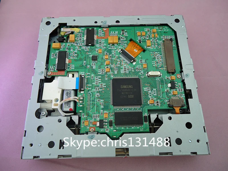 Clarion single DVD mechanism loader for Telescopic screen  (1).jpg