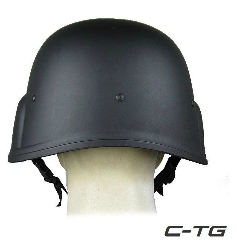 Gocher Casque Tactique SWAT M88 Casque USMC Airsoft Shooting CS Classic Casque de Protection pour Paintball avec Lunettes de Protection pour PC