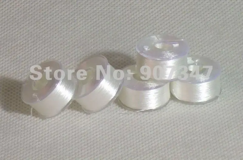 A STYLE PLASTIC SIDE white