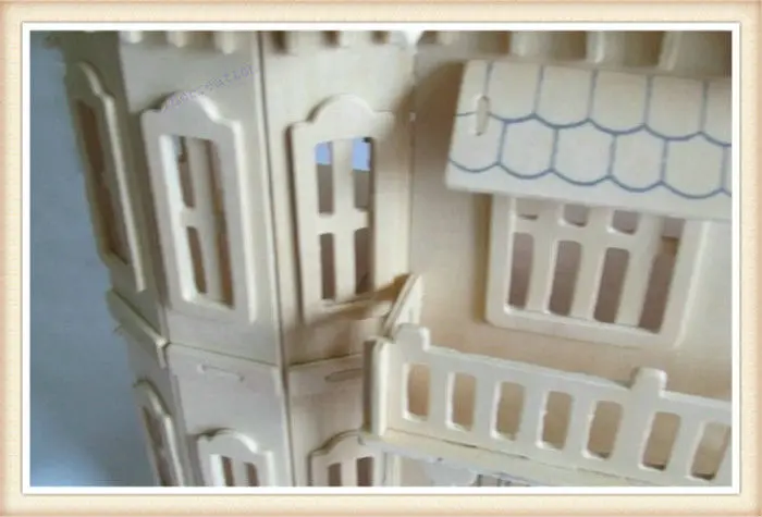 Gothic House (6)