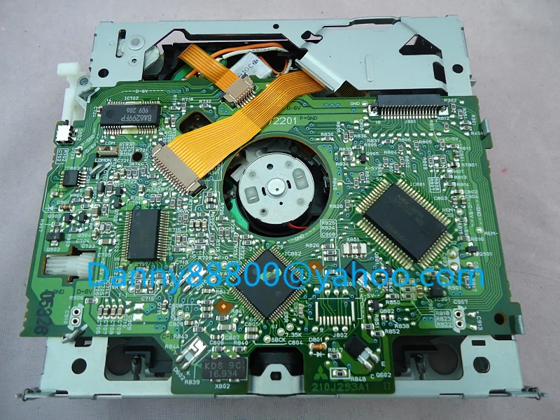 Mitsubishi 210J293A single CD loader  (2)
