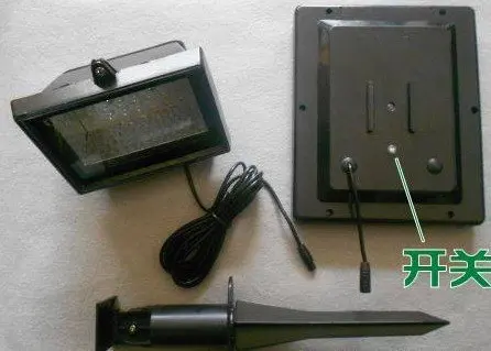 Auto-sensing solar led Spotlight with 28 Led + 2W solar panel +3M cable for house,wall decoration lighting