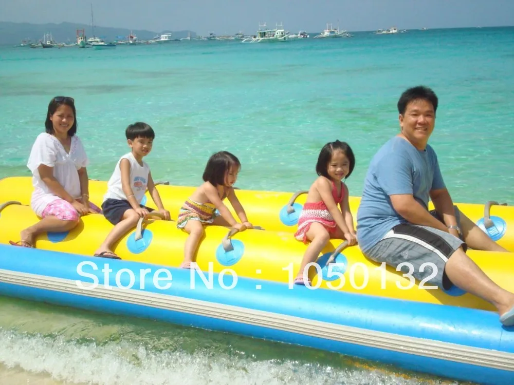banana-boat-ride-boracay-philippines+1152_12964802937-tpfil02aw-17817
