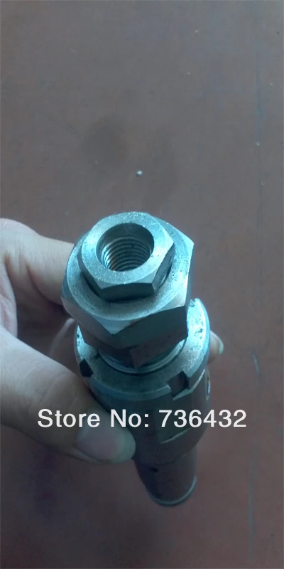 Fast Free shipping!Main valve  Hydraulic Main Control Valve apply to KOMATSU PC200-5 a.jpg