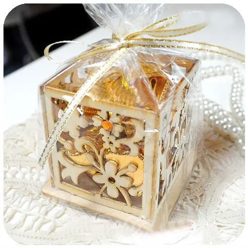 GAGA ! wooden laser cutting 80pcs/lot wooden box with blue ribbon candy box Christmas box TH03