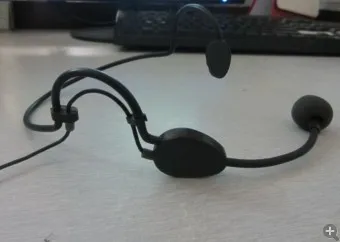 Dynamic headset