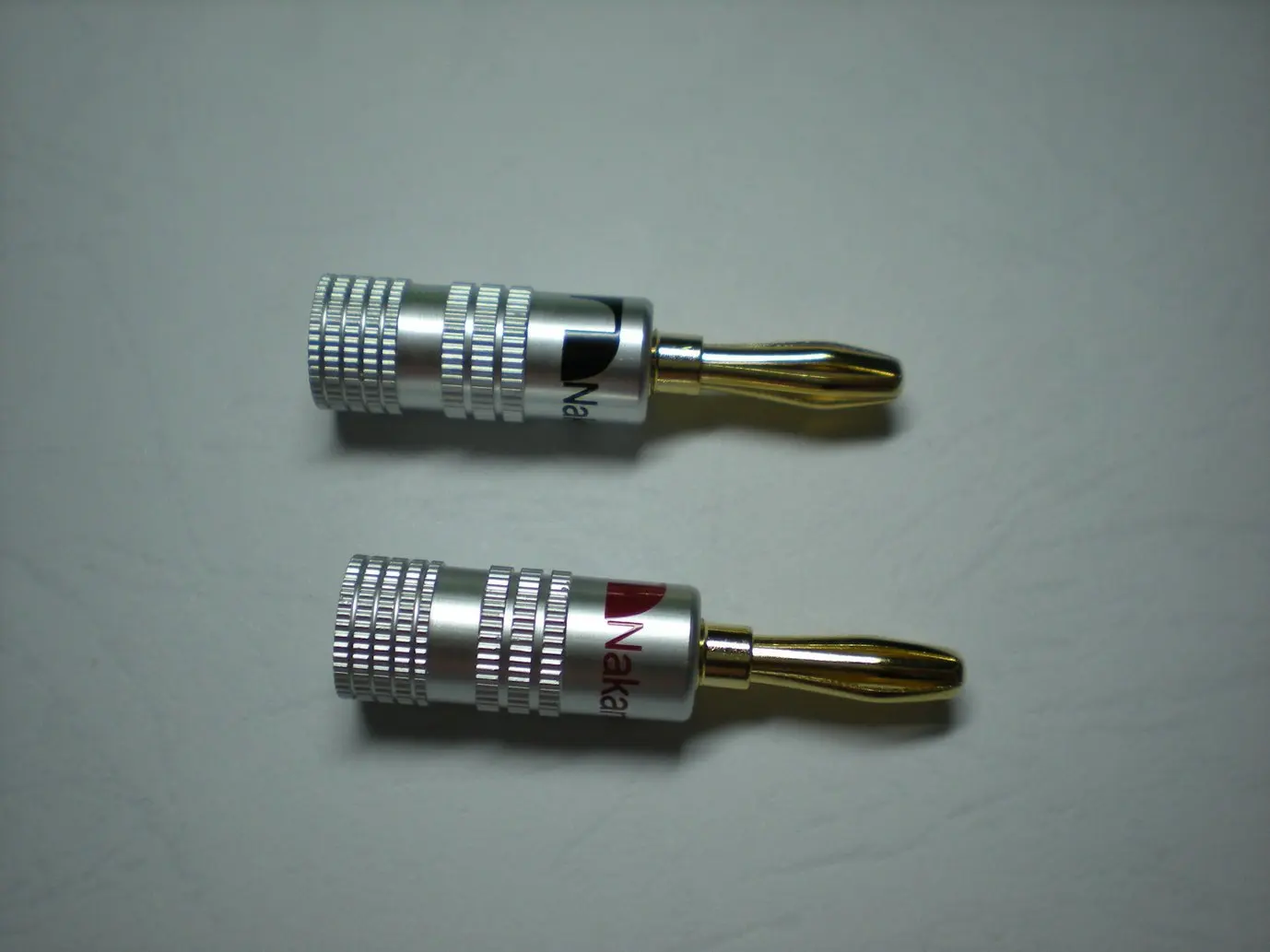 Nakamichi Banana Plug Gold Plated Speaker Connector Red and Black Color -2.jpg