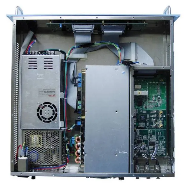 30W-fm-broadcast 3.jpg
