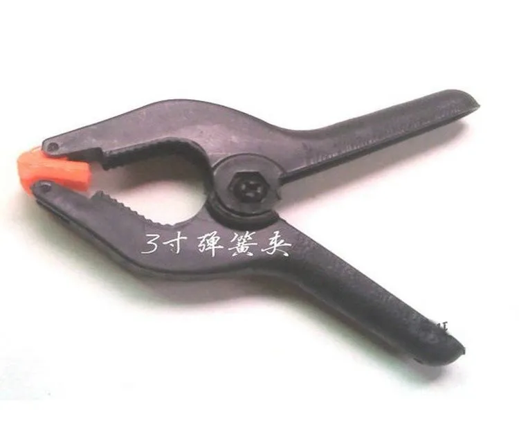 spring clip plastic