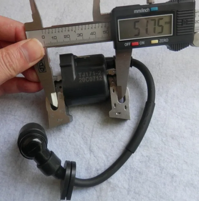 IGNITION COIL RIGHT HONDA GX610-670 6