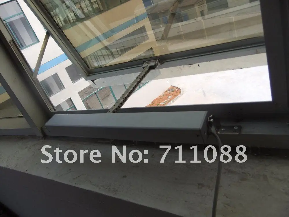 window opener from lenny.JPG