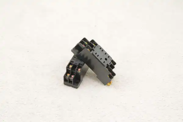 10 pçs lote 220 v ac H3Y-2