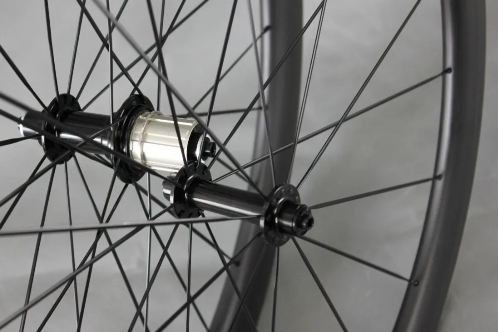 Excellent ICAN BIKES 27mm wider tubular 700C carbon road bike wheels conbination front 40mm ,rear 56mm tubular W40/56T 7