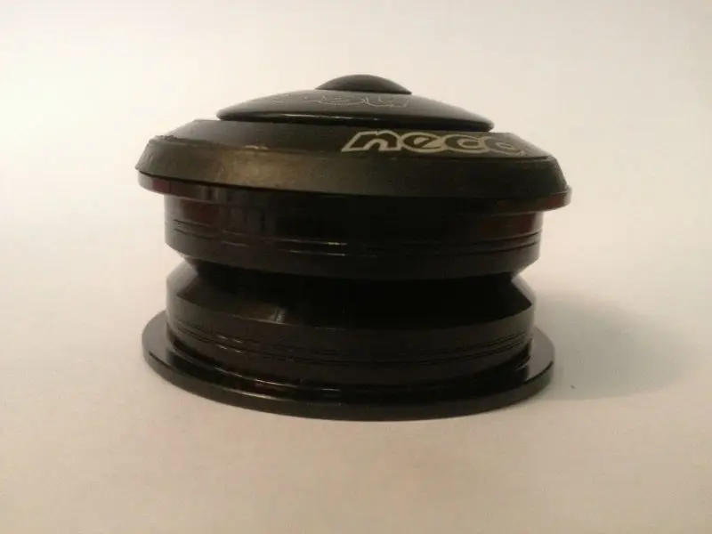 NECO 1-1//8/" Semi Integrated Threadless Bike Bicycle Headset with Ø44 Alloy Cup
