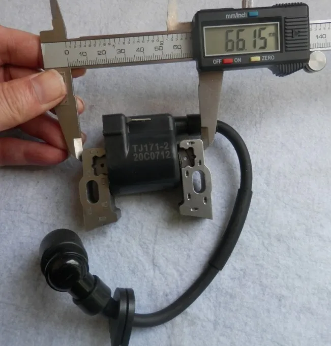 IGNITION COIL RIGHT HONDA GX610-670 7