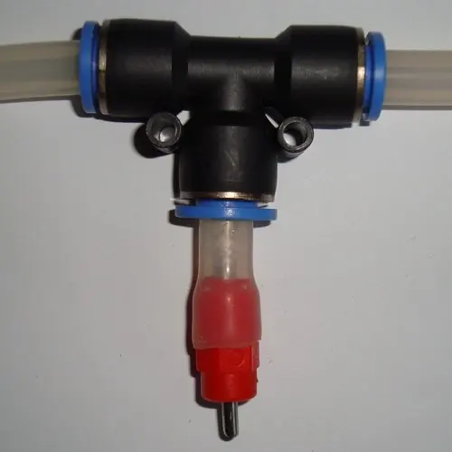 Poultry nipple.Material: POM Stainless
