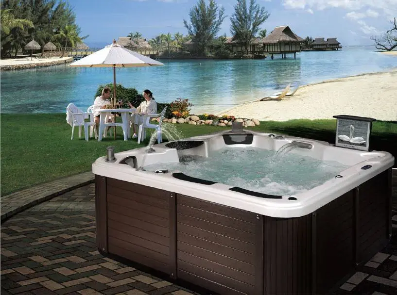 pop-up speaker and TV.jpg
