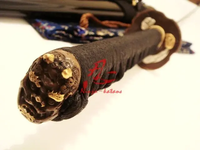 Claytempered shobu zukuri kissaki katana demon tsuba sword flamy hamon sharpened