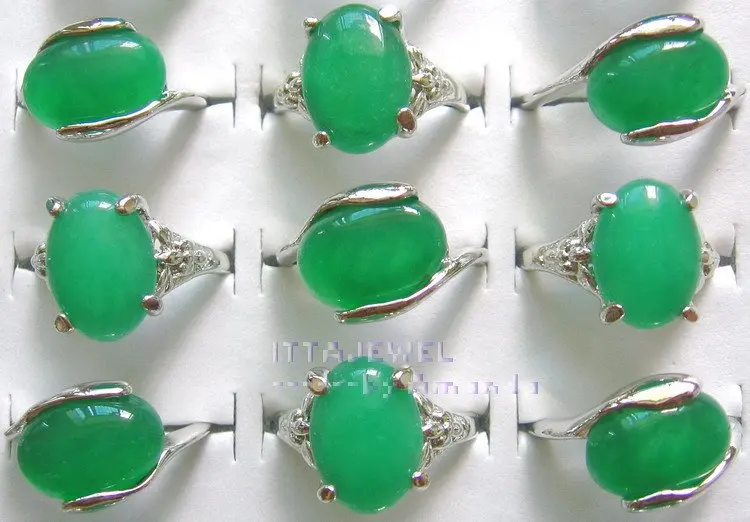 Chunky Malay jade choker organic Malay jade necklace green statement choker. semi precious stone Malay jade necklace green jade choker