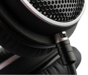 soundmagic-hp200-jack-connector
