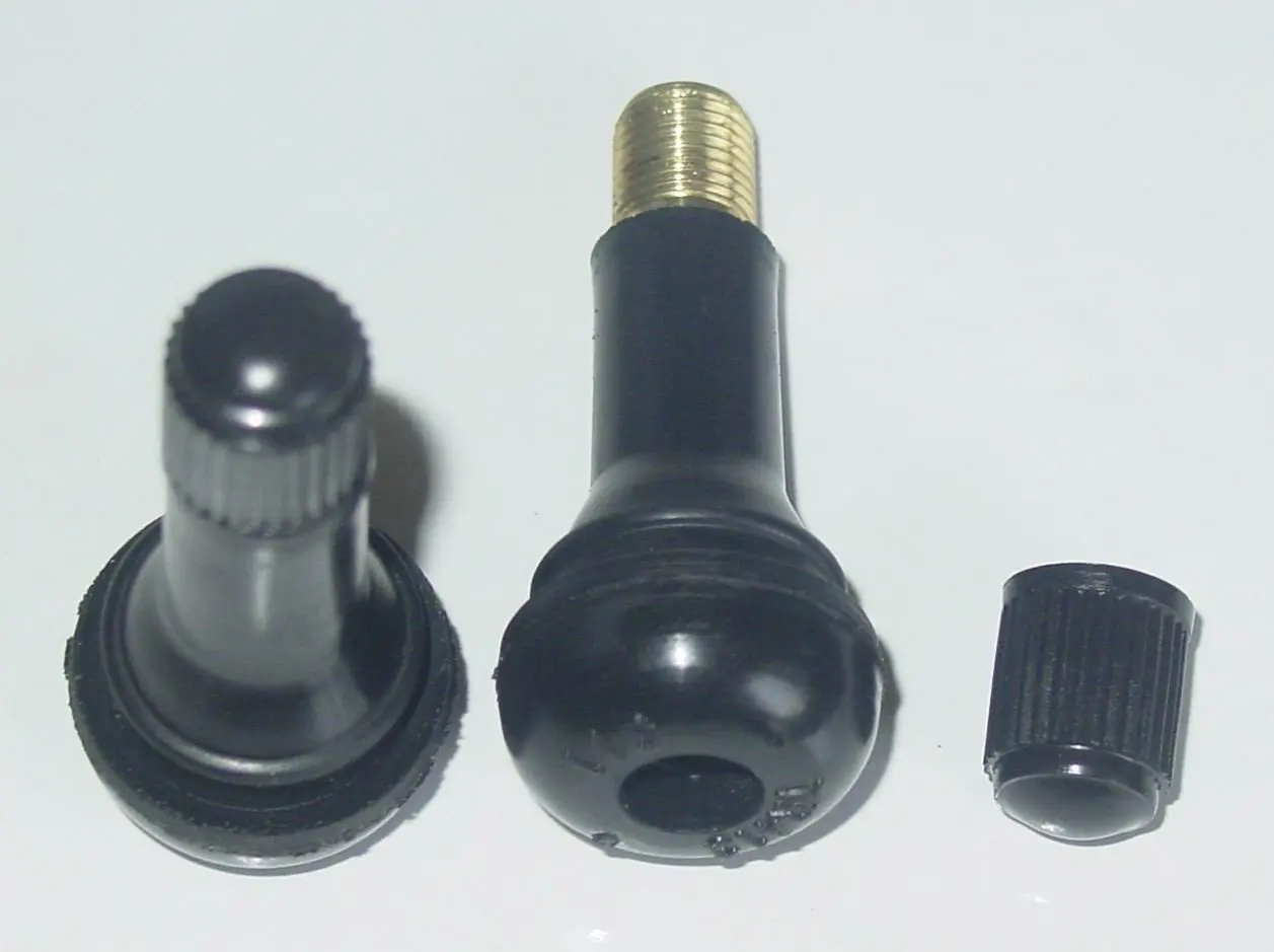 Wholesale - 100 pcs/lot TR413 Tire (tyre) valves snap-in tubeless valves (natural rubber) for passenger cars