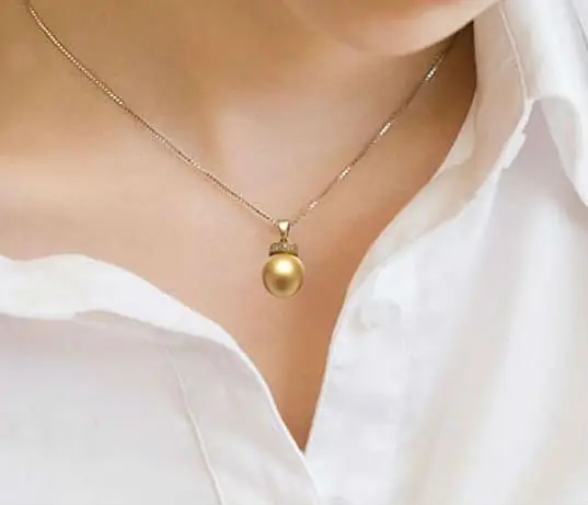 pearl pendant 63