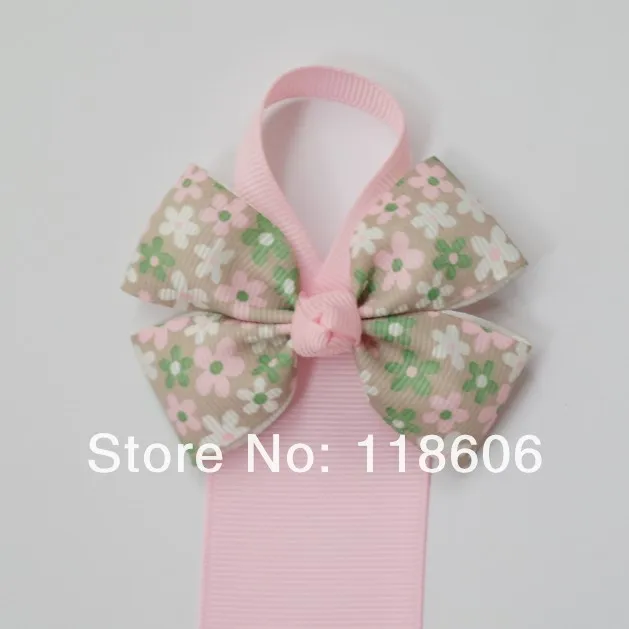 bow holder flower.jpg