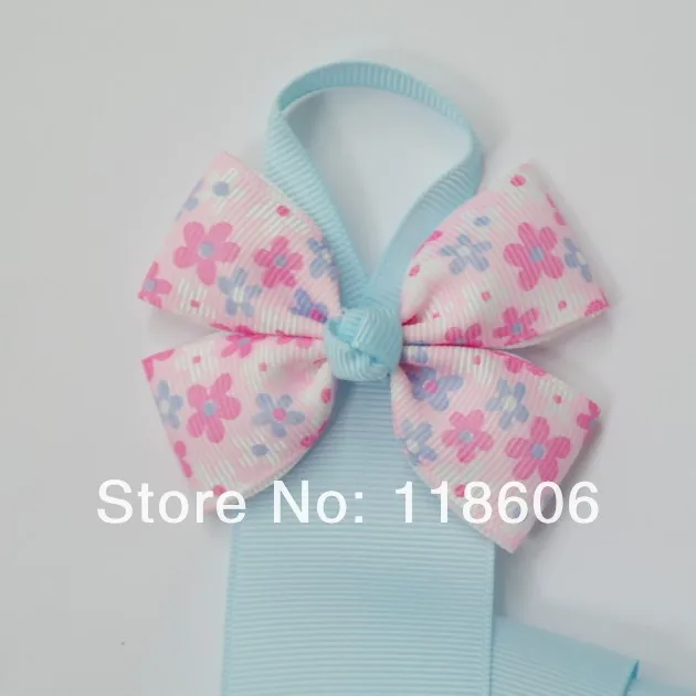 bow holder blue flower.jpg