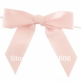 gift ribbon bow with twist tie.jpg