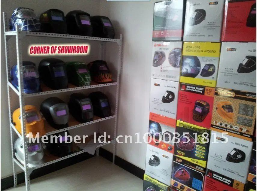 HELMET SHOWROOM2.jpg_.webp