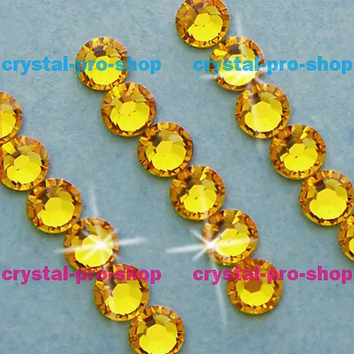 Light Topaz (226) Swarovski 2012- 03