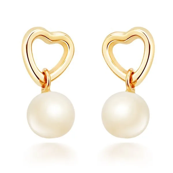 pearl earring 1