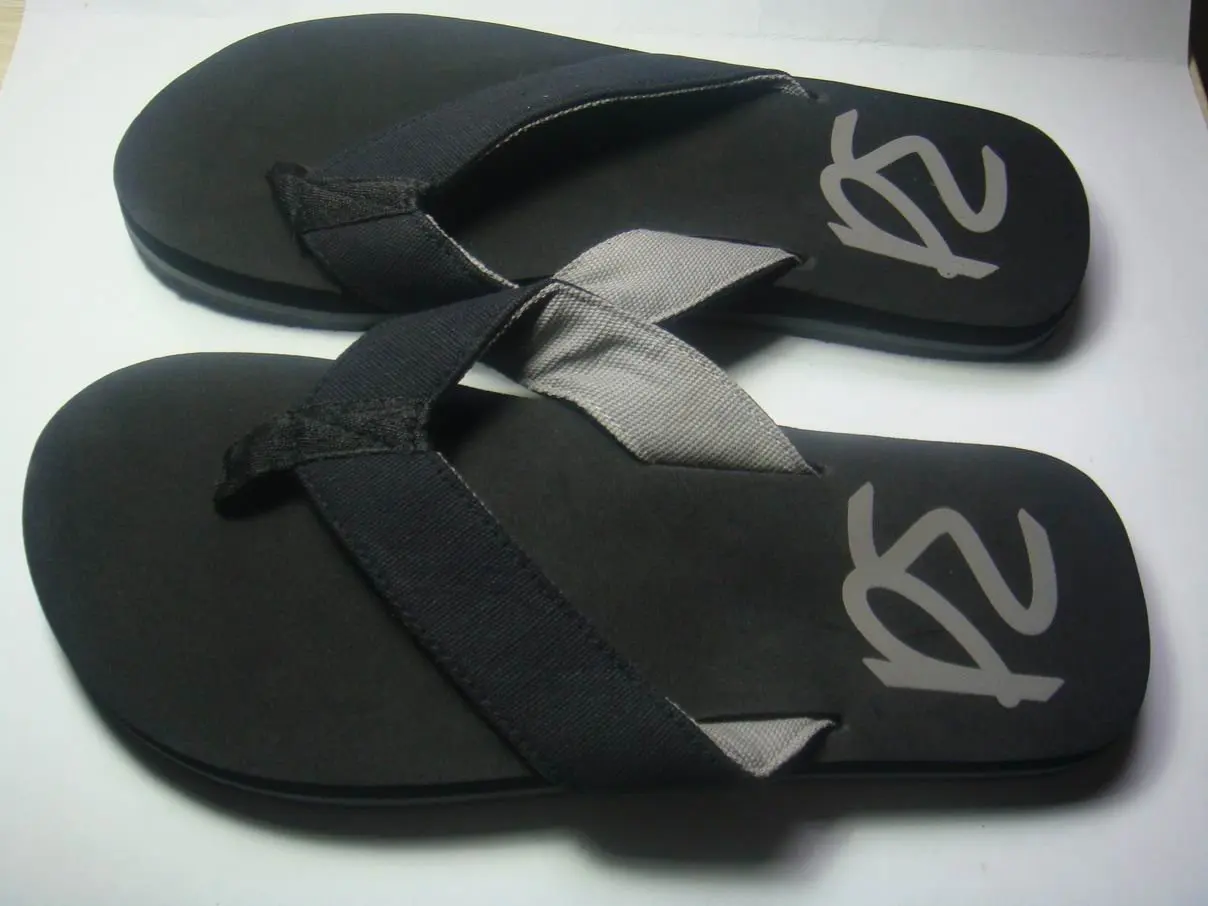 beach walk slippers black