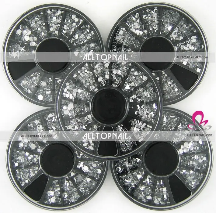 Acrylic Nail Rhinestones Wheels IMG_1886.jpg