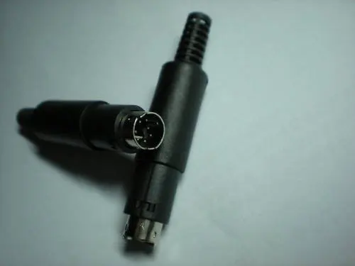 mini din plug 7 pin.jpg